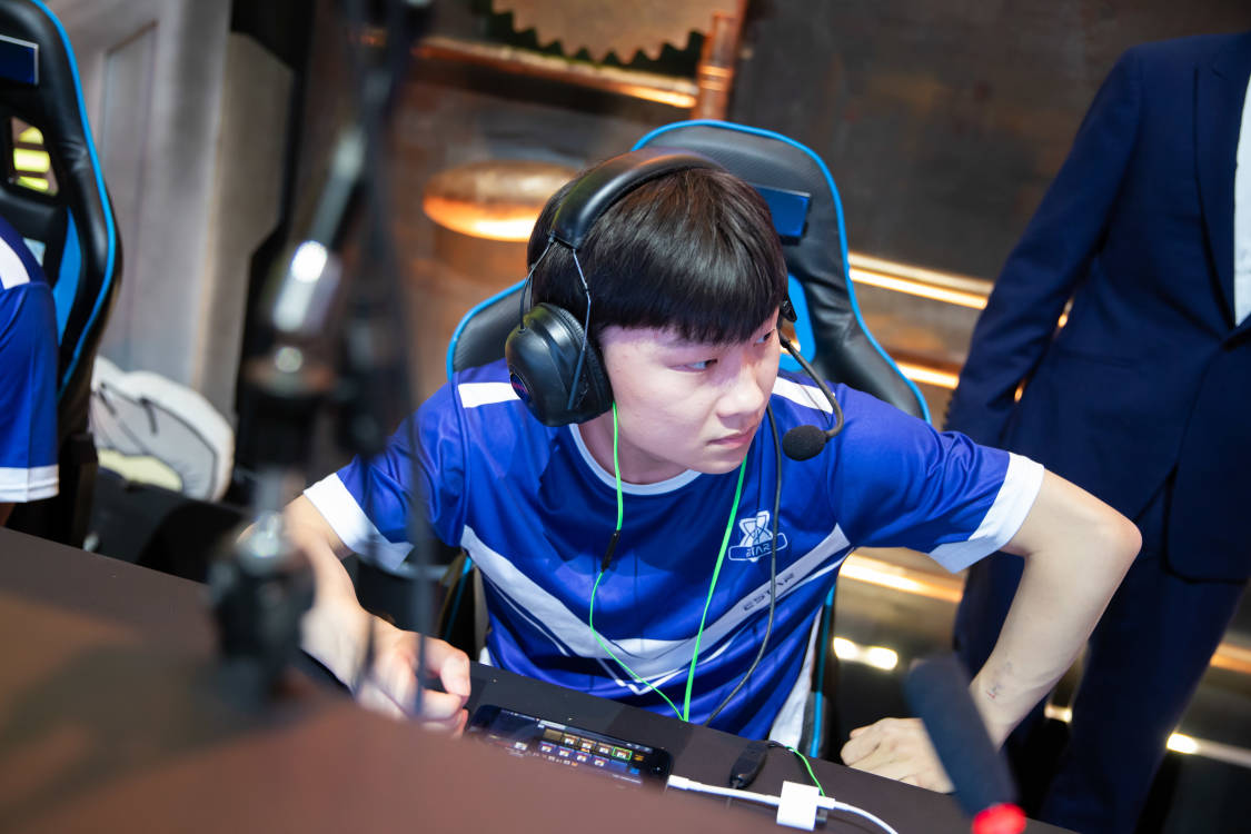 九游体育入口-氨溴特罗口服溶液小孩喝了有副作用吗