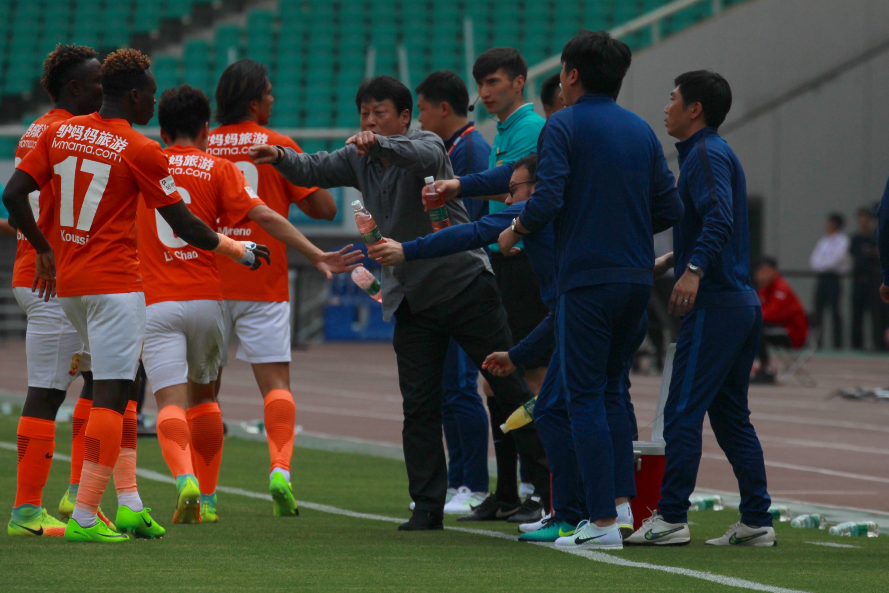 九游下载官网-武汉卓尔为什么最近这么厉害